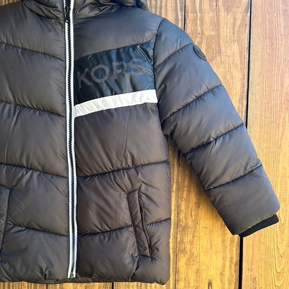 Michael Kors Black Puffer Jacket - Picture 5 of 16